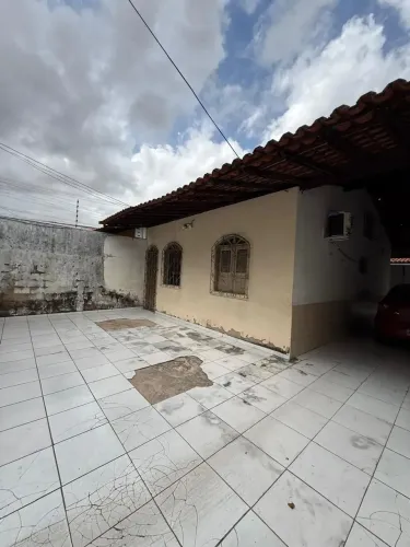 CASA NO RESIDENCIAL ARARAS NA COHAMA PARA VENDA