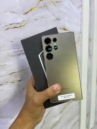 SAMSUNG s25 ULTRA 256 GB 