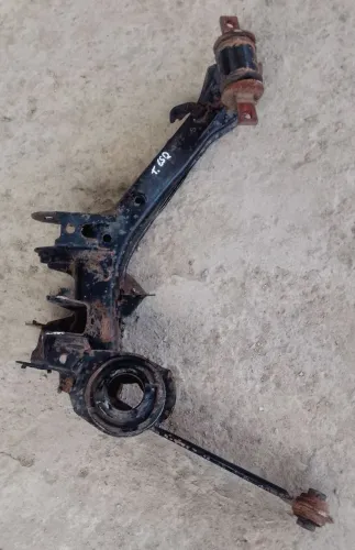 HONDA NEW CIVIC G9 BALANÇA/ BANDEJA SUSPENSÃO TRASEIRA ESQUERDA 