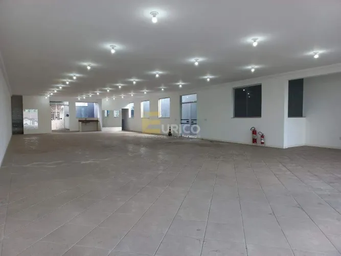Salão para aluguel no Centro em VÁRZEA PAULISTA/SP