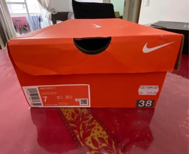 Chuteira Nike de Futsal 38