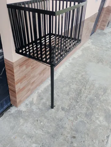 Lixeira quadrada 50 por 70 de calçada com entrega e instalação 