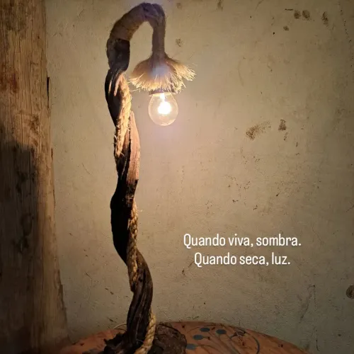 Luminária Rústica