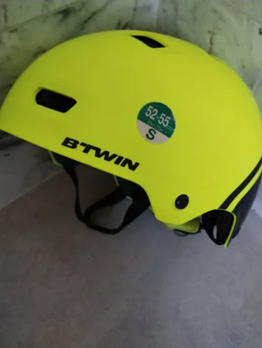 Capacete Btwin circunferência 52-55