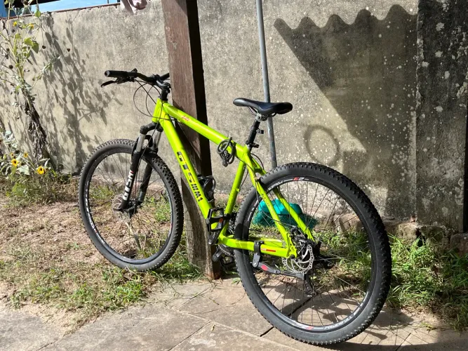 Bicicleta GTS M1