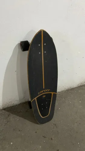 Carver surfskate + jogo de roda extra