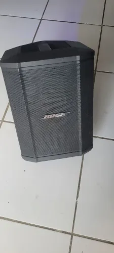 Caixa ativa compacta Bose S1