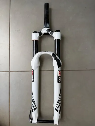 [Venda] Garfo de Suspensão Rockshox Pike RCT3 150mm, aro 29"