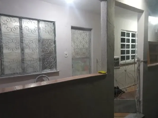 Casa em São João de Meriti,  02 quartos 