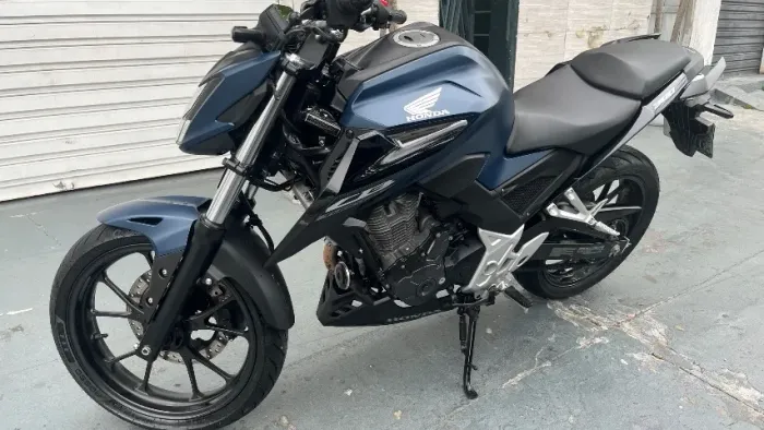 Moto cb300Twister (Pra pessoal exigente)