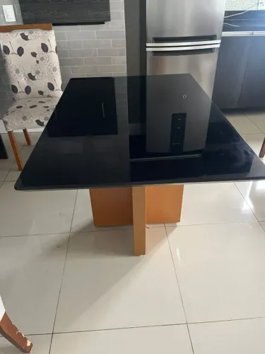 Mesa de jantar 4 lugares