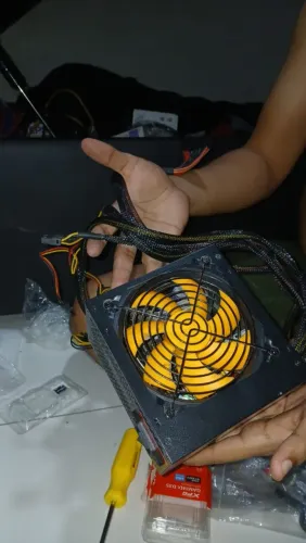 Fonte 550W gold