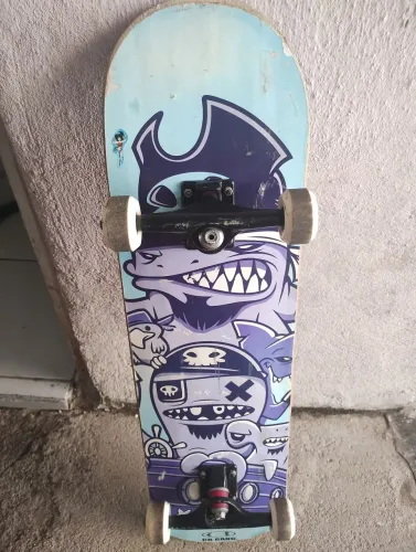 Skate usado em bom estado 