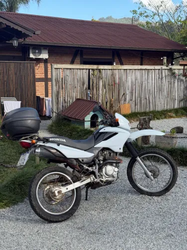 NXR BROS 2004 ES