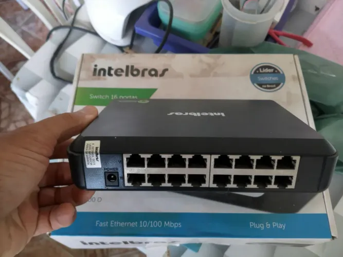 Switch 16 portas Intelbras fast