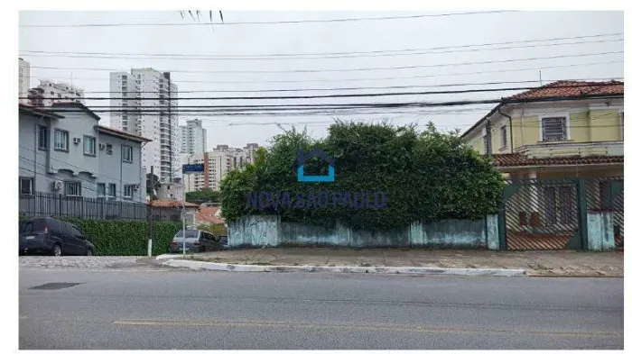 Terreno à venda, em ZC, com 345 m², no Mirandópolis.