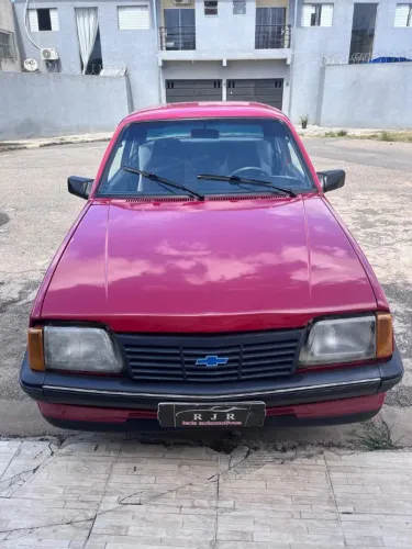 Chevy出品 Chevrolet 1984 Usados e Novos
