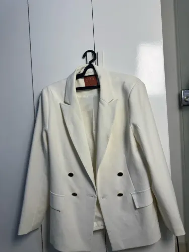 Blazer Off White da City - C&A