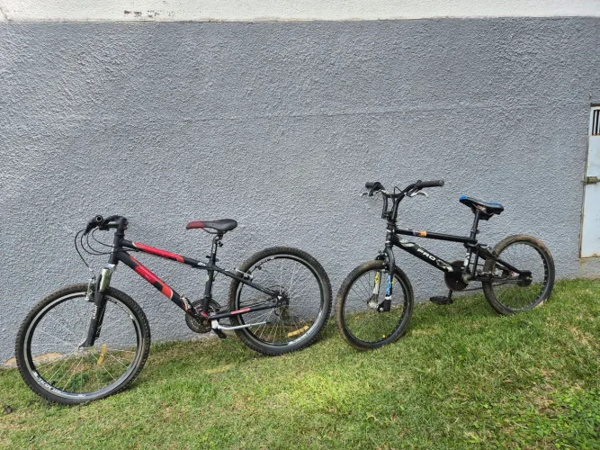 Lote de bicicletas Caloi e Pro-x para reparos