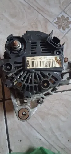 Vendo alternador aplicação  linha Renault 