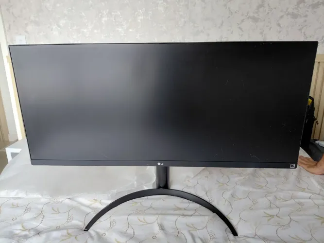 Monitor LG 34 polegadas. Excelente jogos e Home Office .