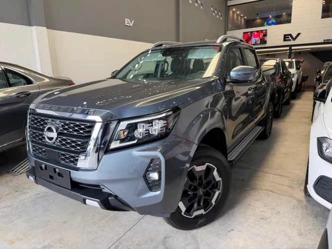 Nissan Frontier Plati. CD 2.3 Bi-TB Dies.aut. 2025
