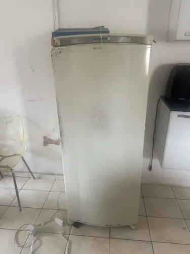 Geladeira : Consul 240L