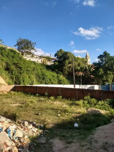 Terreno no centro de Bananeiras 