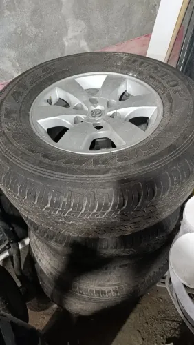 Rodas aro 16 Hilux