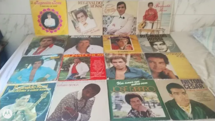Reginaldo Rossi 1é 50, 2 é 40 cada 