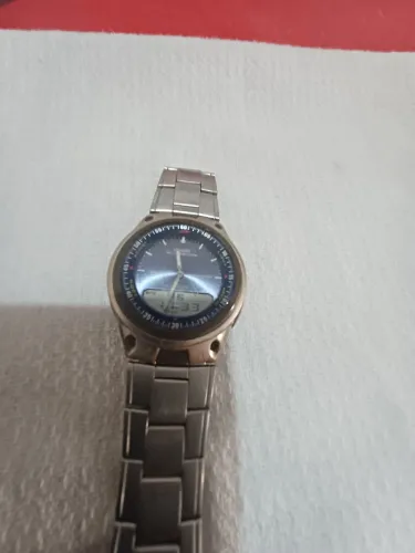 Relógio Casio, telemenmo.30 ideal para o dia dia Bem conservado uma Relíquia