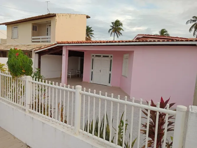 Casa de Praia em Condomínio 100 metros do mar