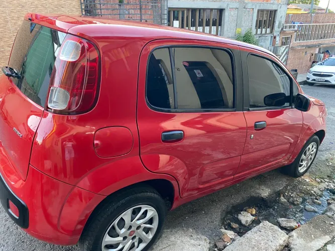 Fiat Uno Vivace Celeb. 1.0 EVO F.flex 8V 5P 2014