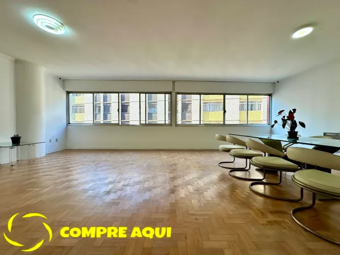Higienópolis | Helena Arluzia | 240 m² | 4 Quartos | 2 Suites | 2 Vagas.