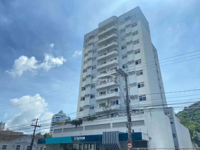 Apartamento mobiliado disponível para locação no bairro Victor Konder Blumenau/SC