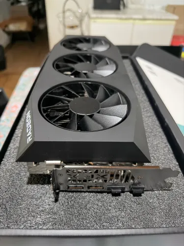 Rx 9070XT Mercury XFX 16GB 2 meses de uso