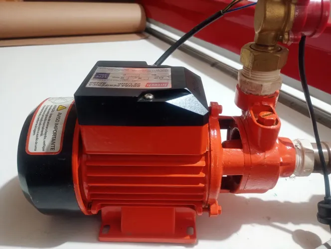 Bomba D Água Periférica  1/2 Hp Bp500 com Fluxostato 127v