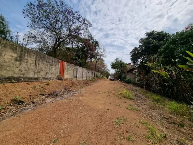Terreno à venda, 360 m² por R$ 45.000,00 - Vila Maria Regina - Juatuba/MG