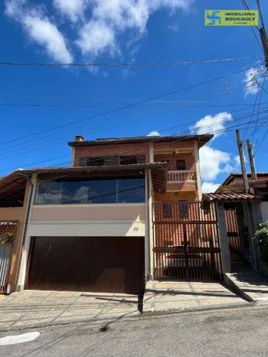 Casa condominio fechado Recanto dos Pássaros com 353m de área construída R$980.000,00