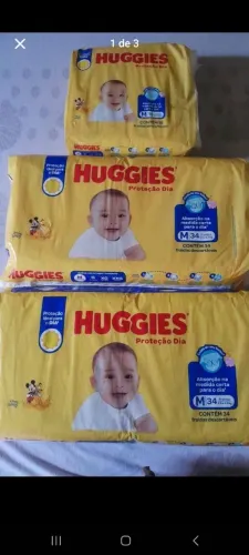 Vendo 3 pacotes de fraldas da Huggies