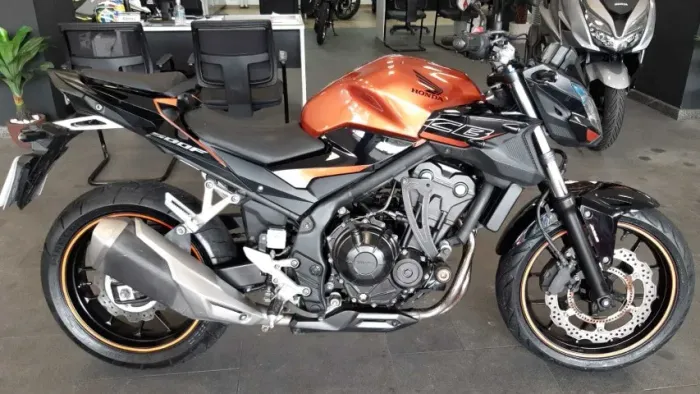 CB 500 F SUPER NOVA