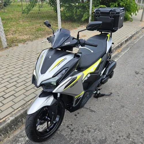 Yamaha Aerox em estado de novo