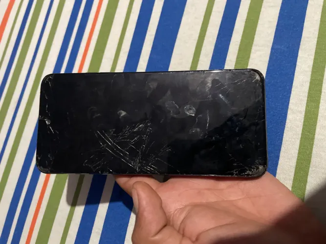 VENDO 2 CELULARES 