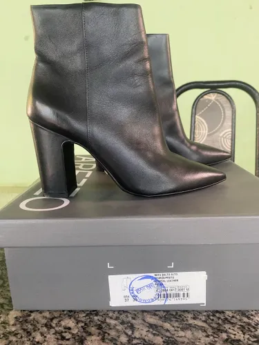 Bota arezzo