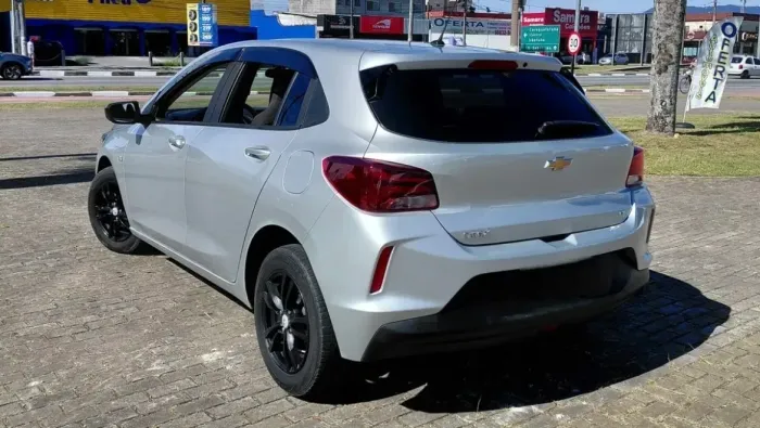 Fiat Punto Attractive 1.4 Fire Flex 8V 5P 2015