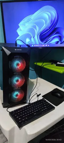 Vendo um Pc seminovo