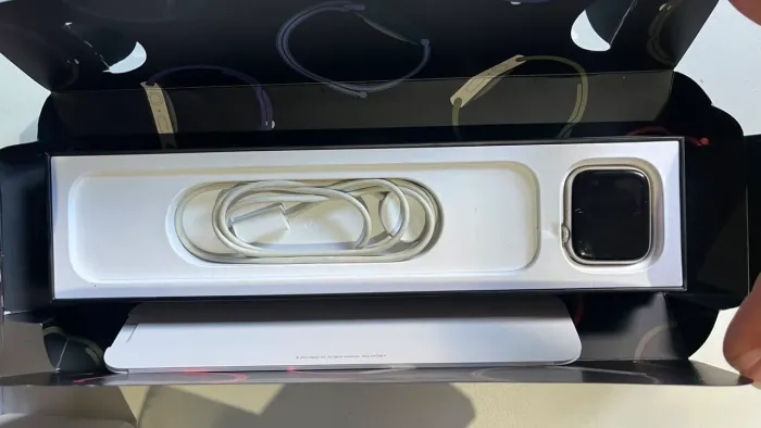Apple Watch série 7 Nike completo