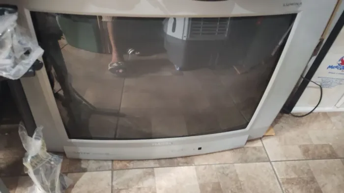 TV de 29 polegadas tochiba com controle