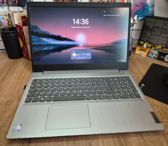 Notebook Lenovo IdeaPad 3 (Modelo 15IGL05) - Em ótimo estado de conservação