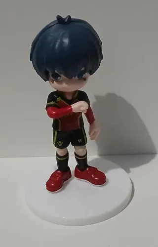 BONECO ACTION FIGURE MINIATURA BLUE LOCK ISAGI